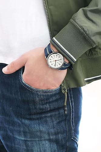 Miniatura 8 de Timex Reloj unisex Weekender de 1496in Negro Weekender Slip Through - Reloj de correa de nailon