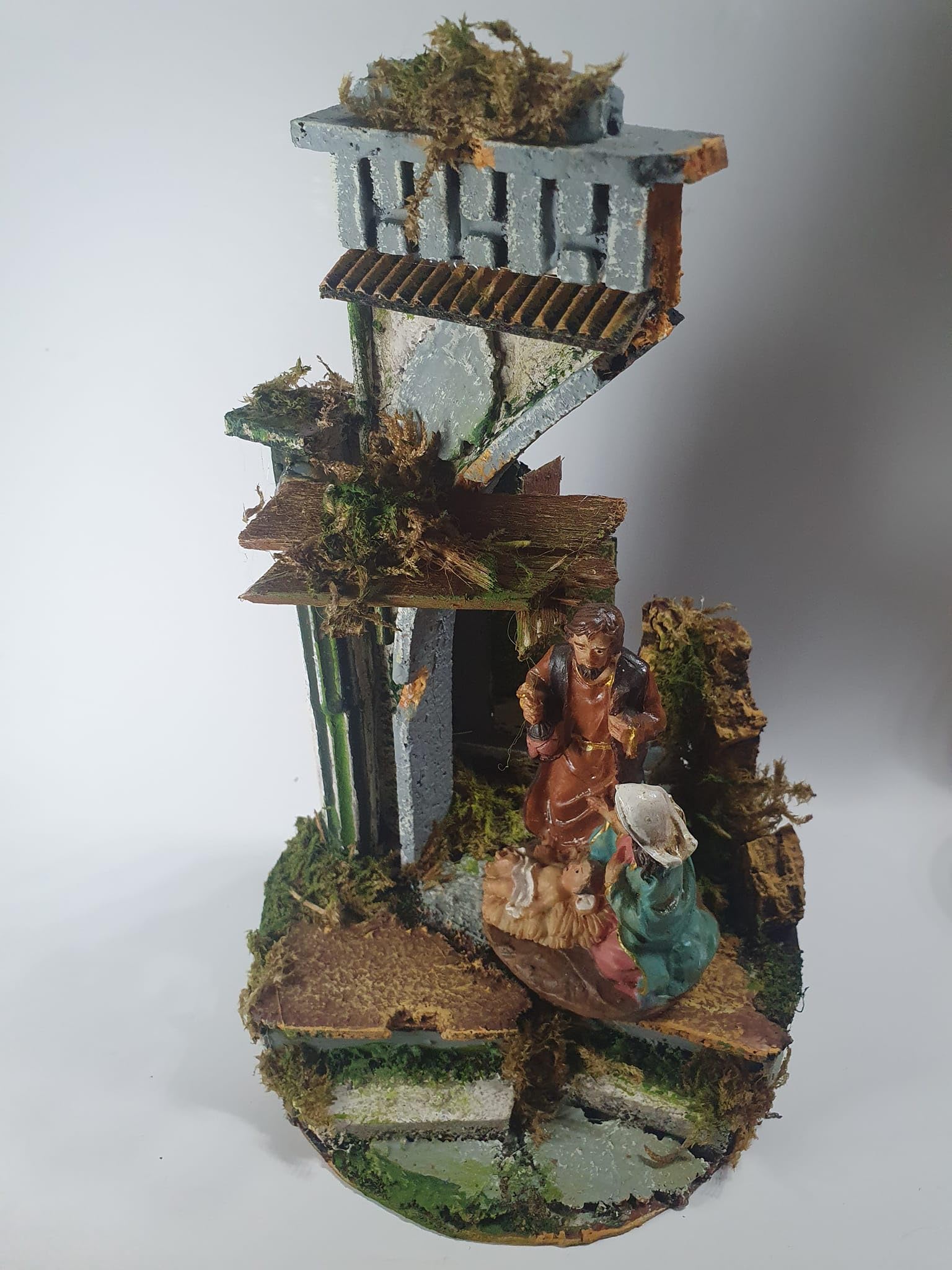 Mini-Tempo Krippe Art 1 Durchmesser 14 Höhe 22 cm Holz und Kork mit oder ohne Geburt Hirten Harz 8 cm, geeignet für Glasglocke