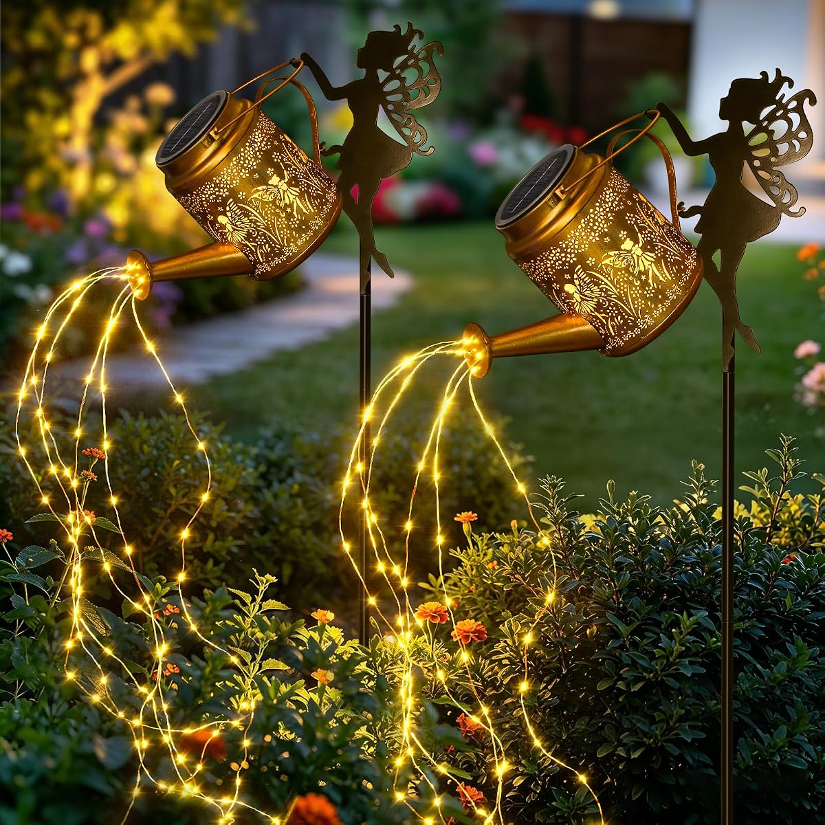 Paquete de 2 luces solares para regadera al aire libre, impermeables, decoraciones solares de jardín con recortes de hadas, luces solares mágicas para patio, césped, regalos de jardinería para mamá y mujer