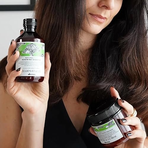 Miniatura 6 de Davines Naturaltech - Champú RENOING RENEWING limpieza suave que promueve el bienestar del cabello y el cuero cabelludo 845 onzas líquidas