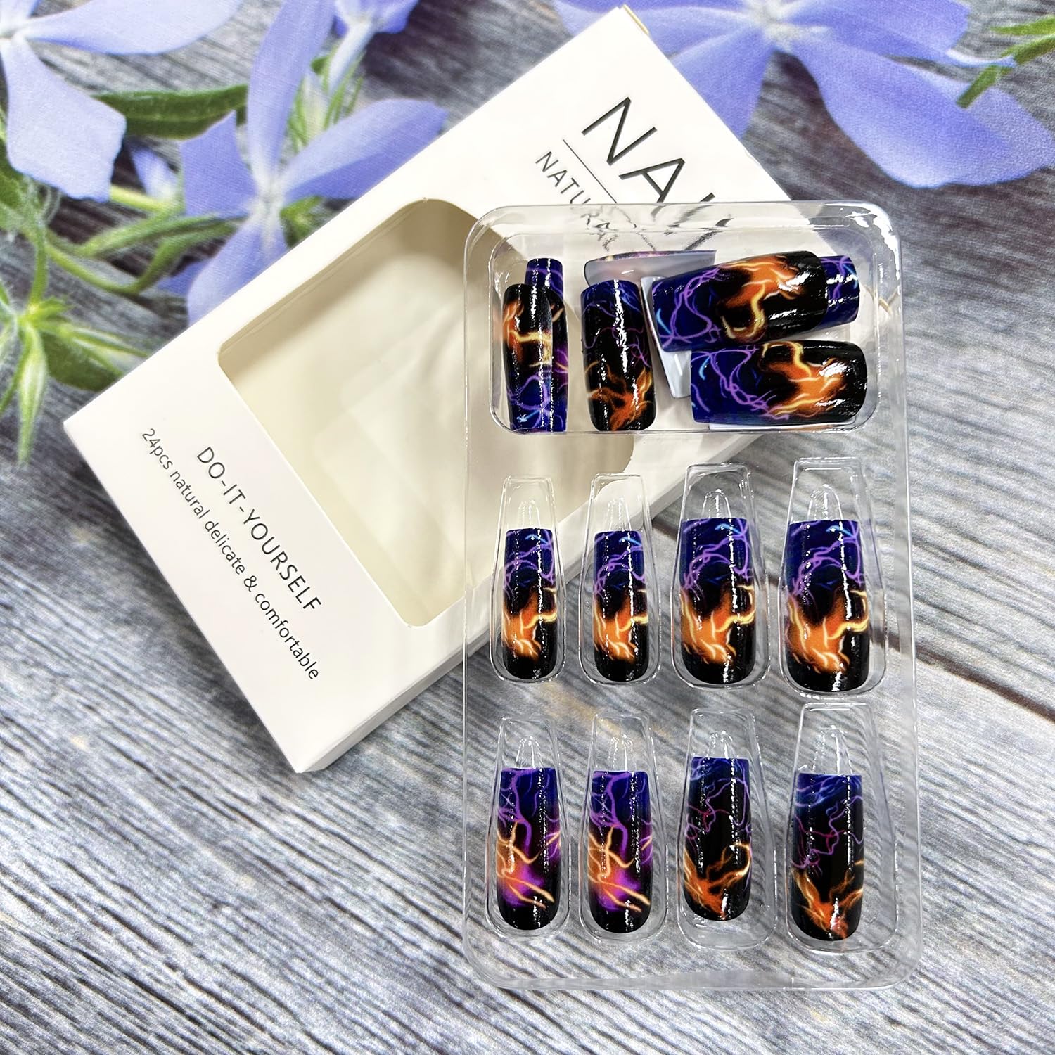 Press on Nails Medium Square Aurora Blue Lightning Stripe Smudge Design False Nails Artificial Nails Full Cover Nails Acrylic Coffin Nails Reusable Glue on Nails DIY Stick on Nails for Women 24Pcs