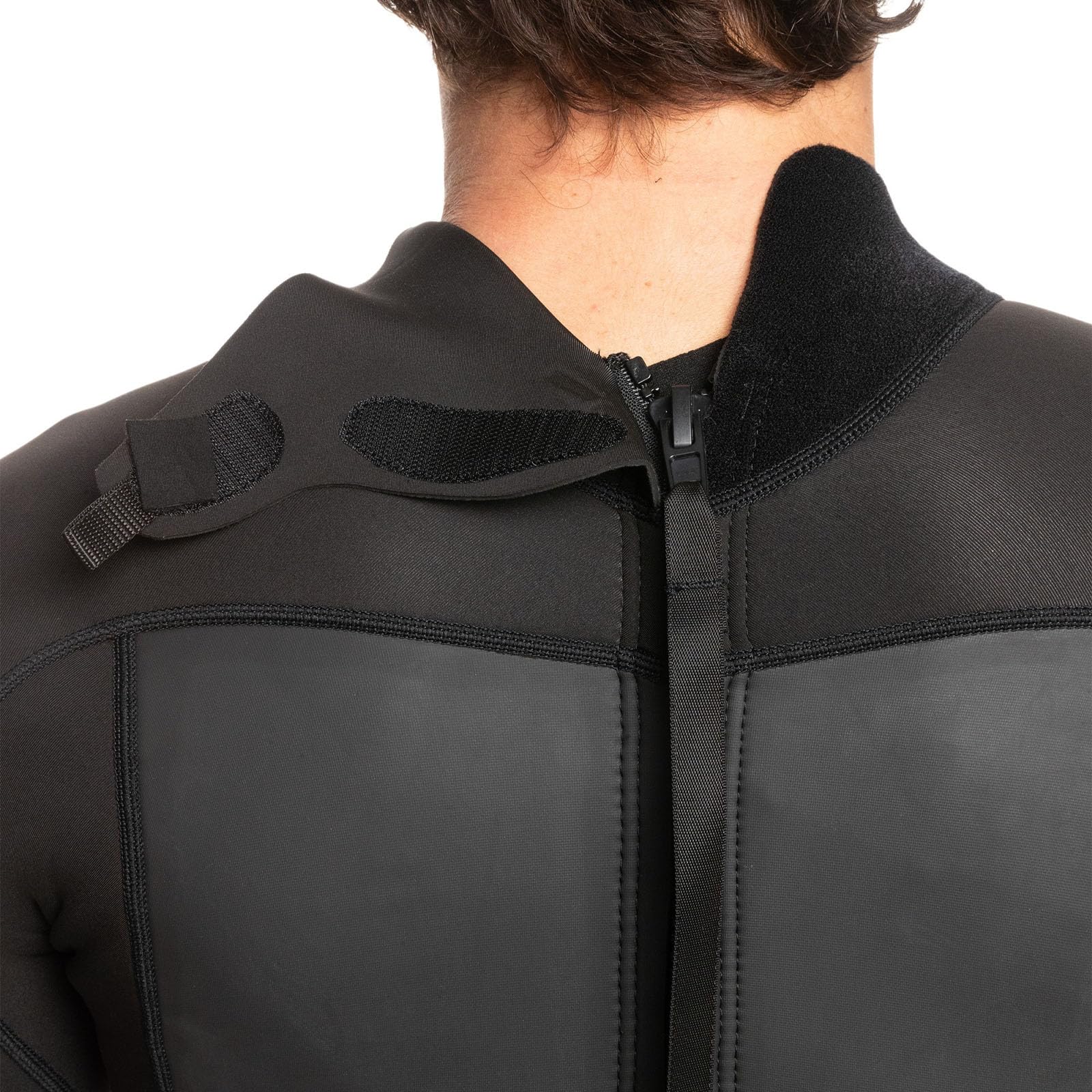 QUIKSILVER 2/2 PROLOGUE LS BACK ZIP Shorty 2024 black