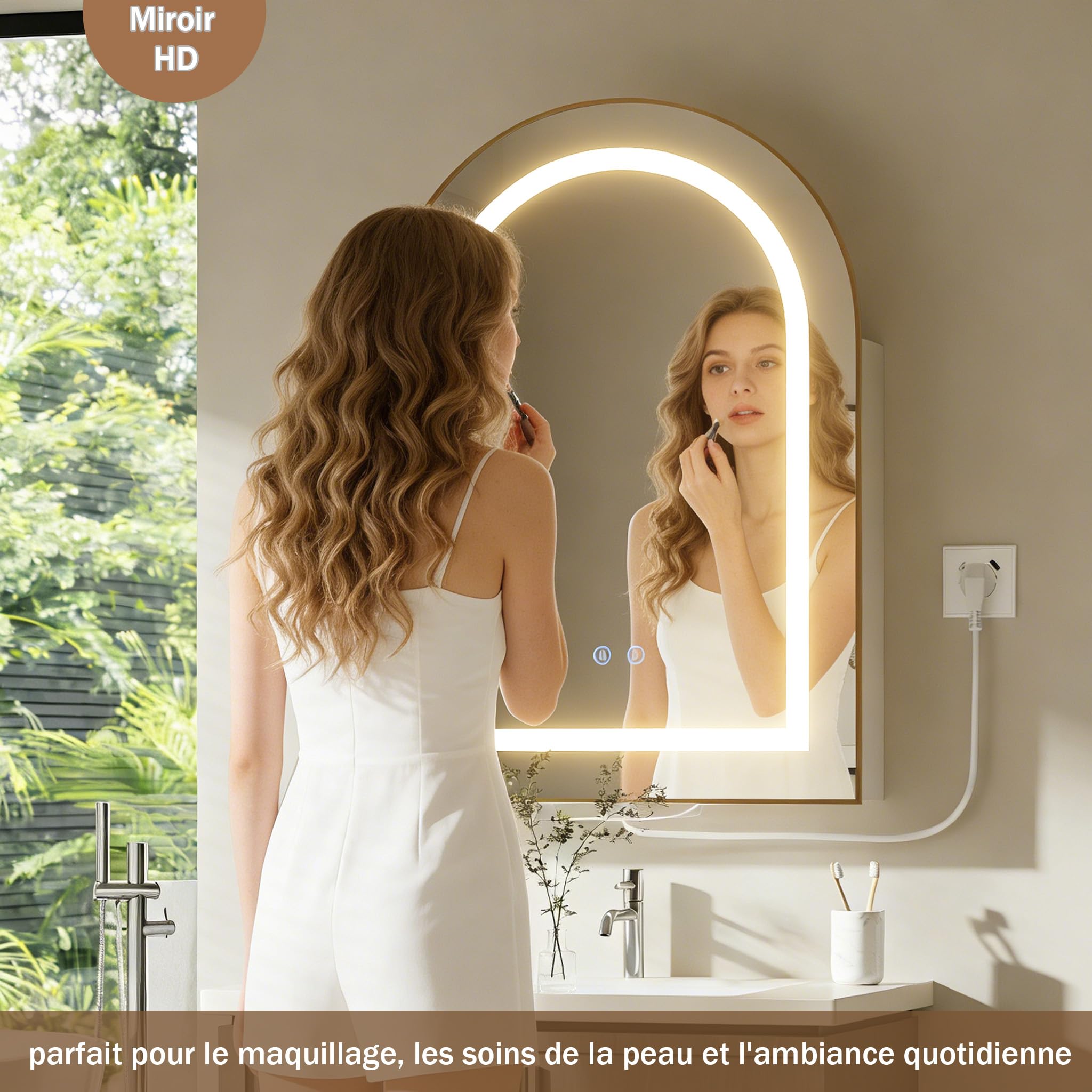 Armoire Salle de Bain avec Miroir Éclairage LED Murale Armoire Miroir avec Prise (2*AC+3*USB) et Fonction Antibuée Arqué Armoire de Toilette avec 3 Étagère 60x90x15 cm Doré et Beige