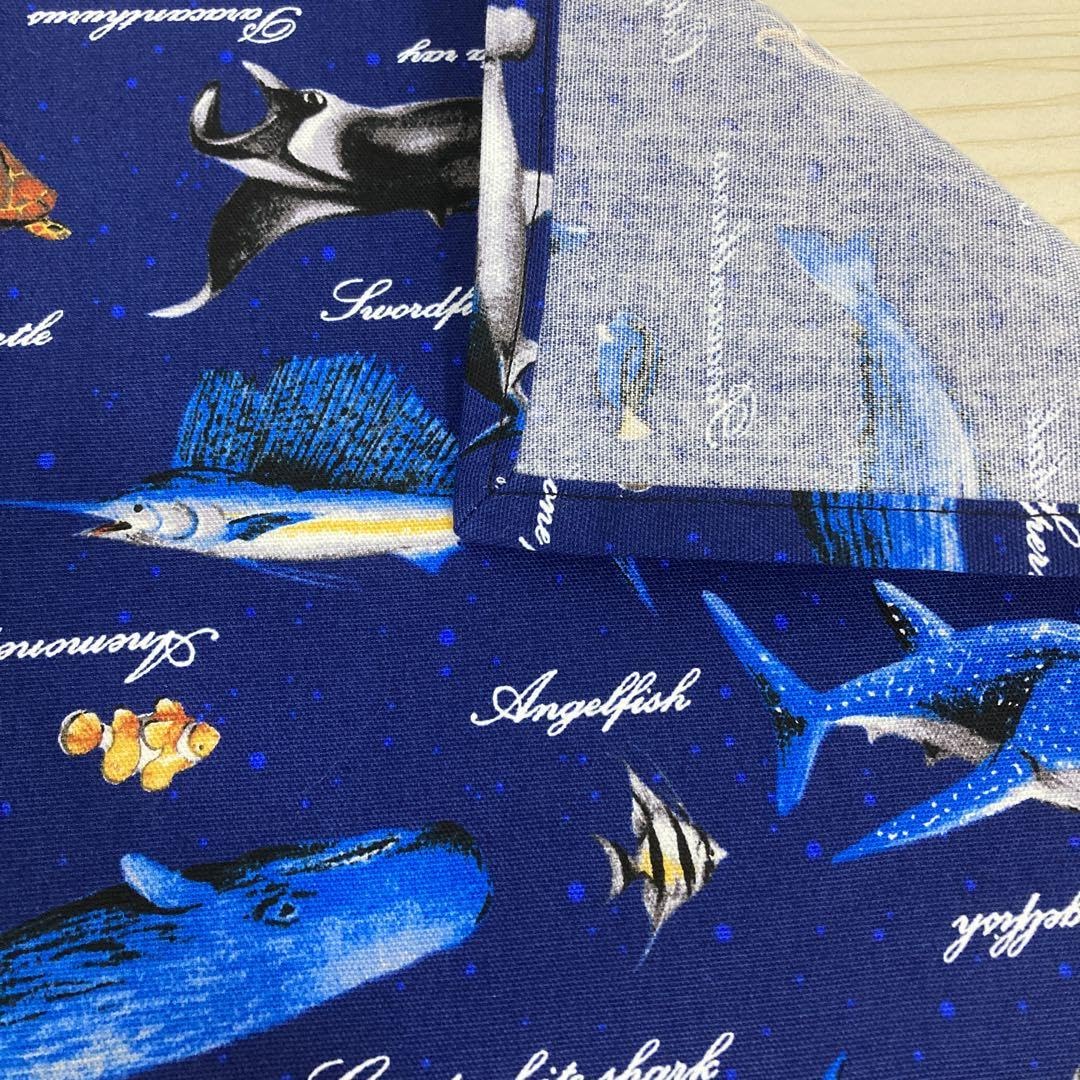 【order】海の生き物　2025 ランチョンマット　名入れ　サイズオーダー Amazon.co.jp: 海の生き物 紺色 ランチョンマット 2535 魚