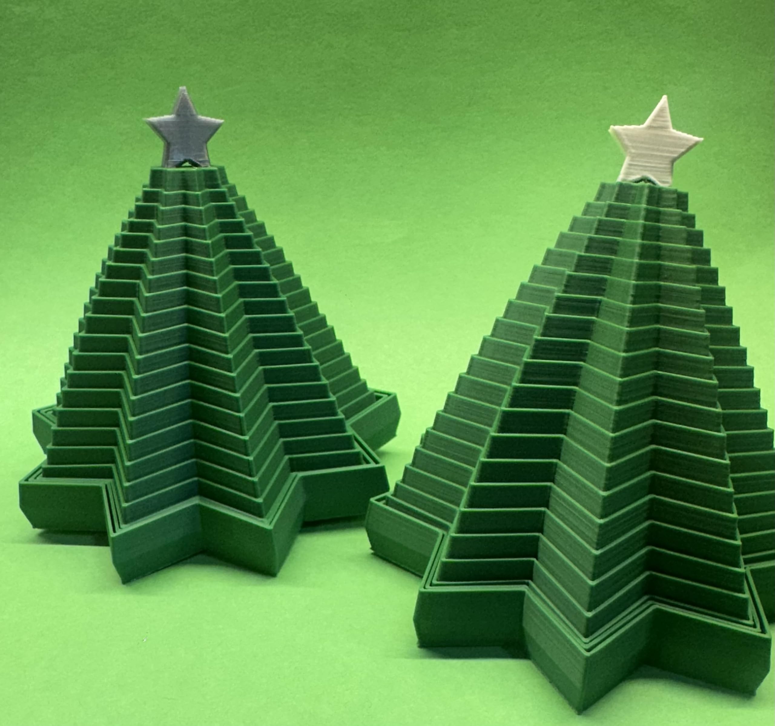 Fidget Christmas Tree,Unique Fidget, Green PLA Material, Unique Geometric Design with Satisfying Sound,Made with 100% Biodegradable pla