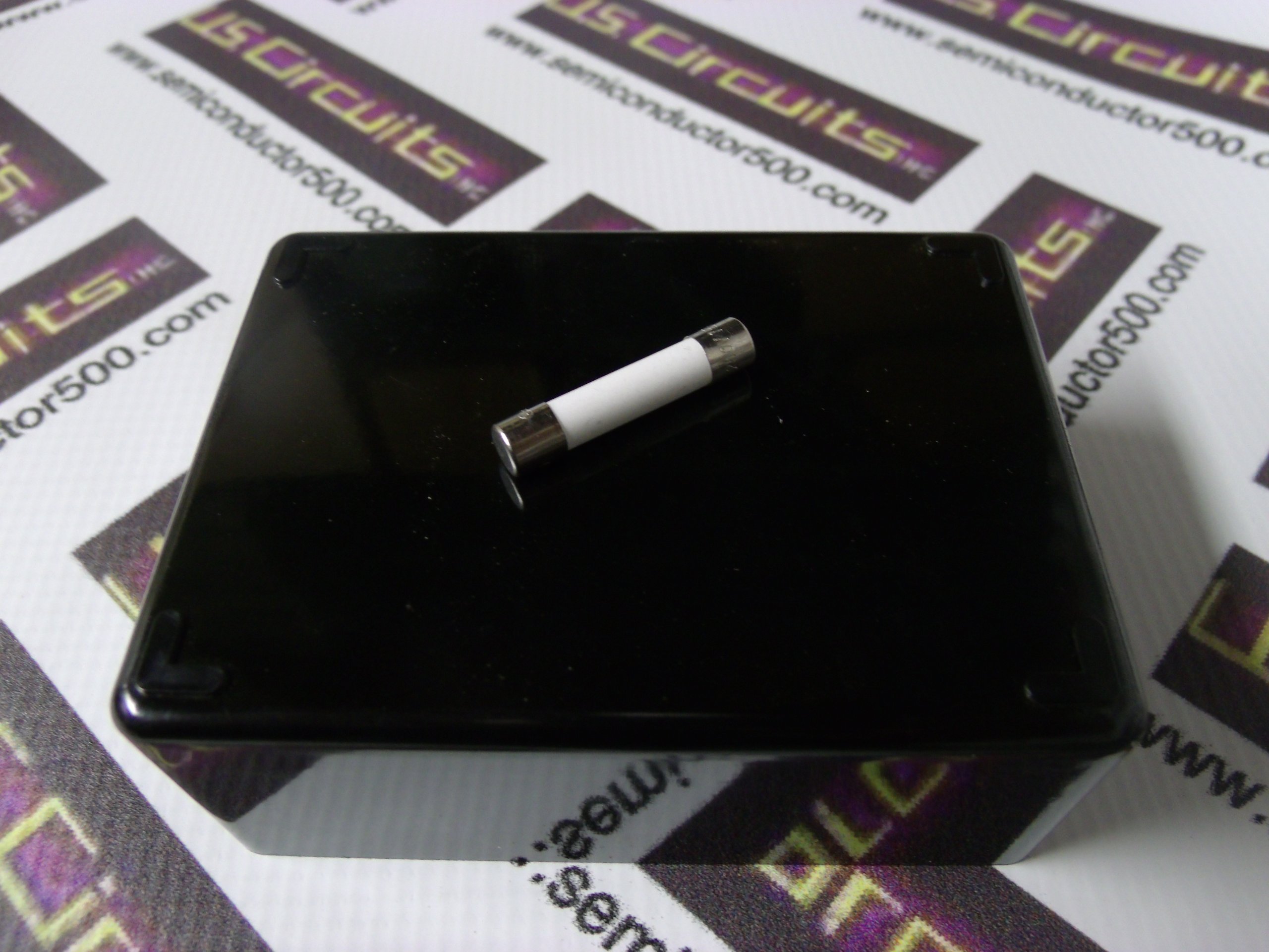 FUSE-MINIATURE 3AB EQUIVALENT 6 X 30MM CERAMIC 600MA 125V/250V SLOW BLOW 5/PKG CLAMSHELL