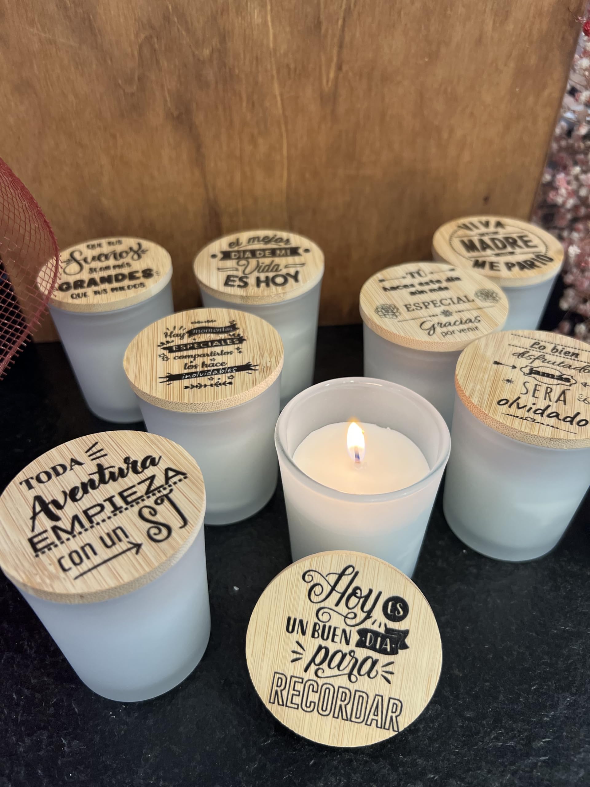 Uvimark - Detalles de boda, comunión, bautizo - Set de 10 velas aromáticas con mensaje - Velas estampadas con tapa de madera - Regalos Originales