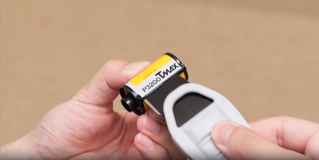 COMPUTROL BULK 35MM FILM CASSETTE LOADER with
