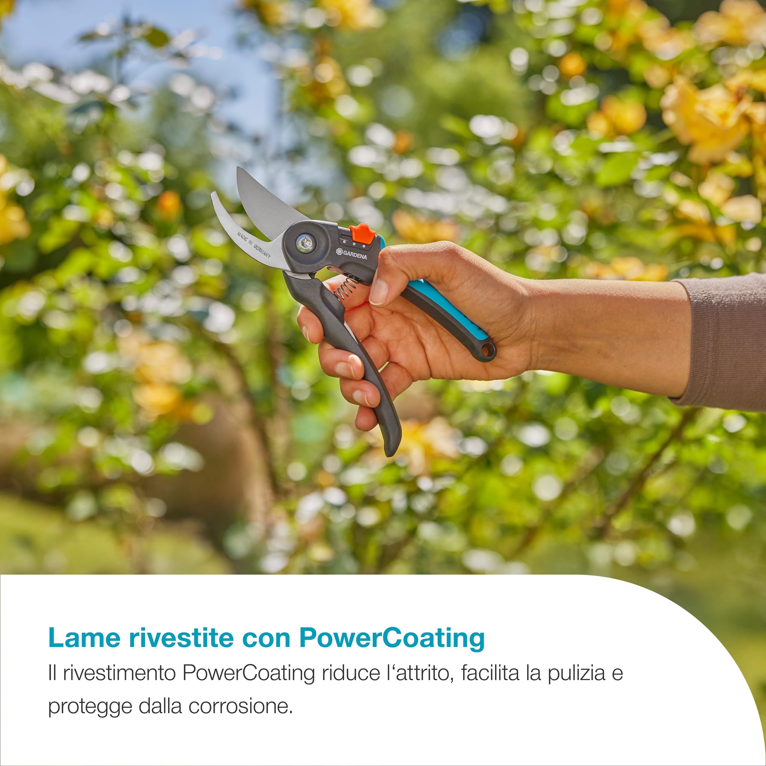 Gardena Forbici da giardino PremiumCut Flex, taglio bypass, per legno fresco, diametro di taglio 24 mm, impugnature ergonomiche, lame PowerCoating, made in Germany (12242-20)