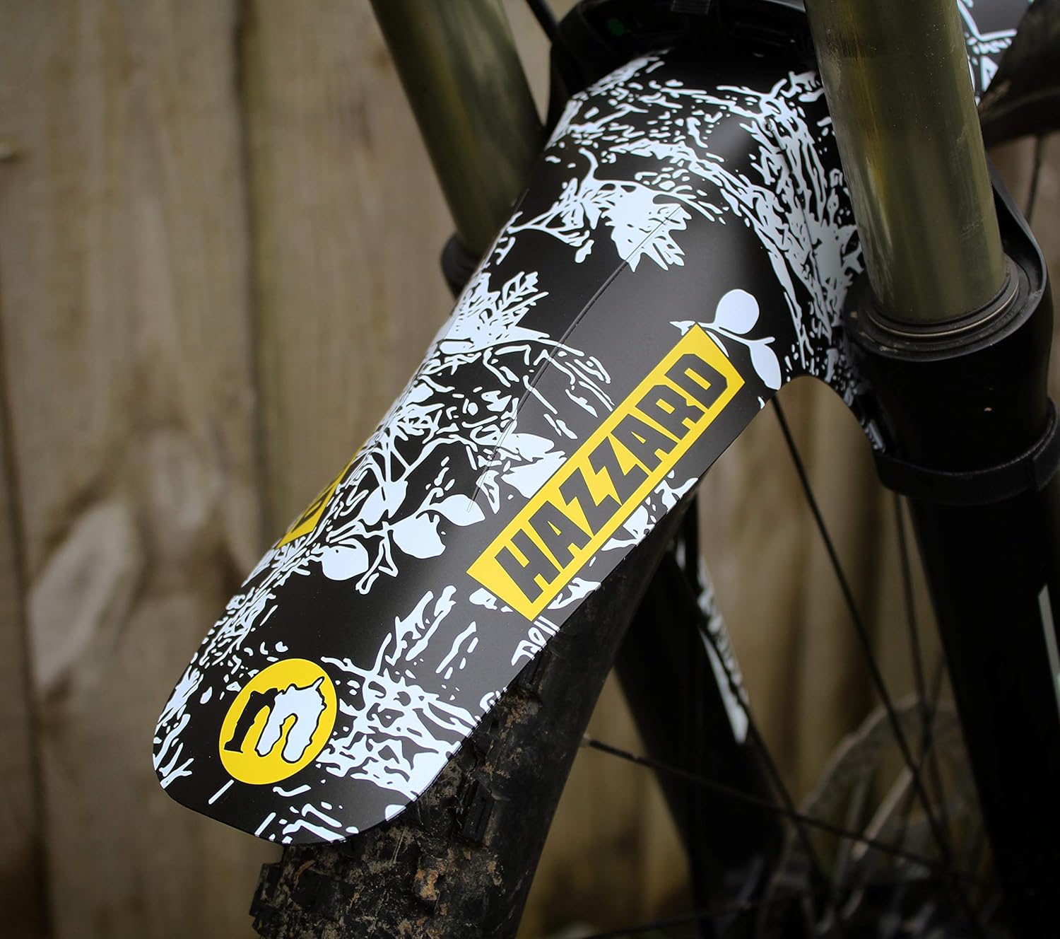 Mucky Nutz, Full Face Fender, Dudes of Hazzard, White