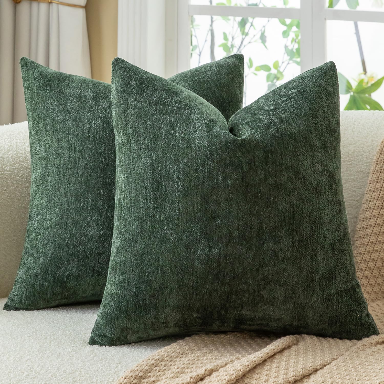 Mandioo Chenille Forest Green Cushion Covers 65x65cm 26x26 Inch Set of 2, Decorative Soft Thick Couch Pillow Covers Solid Accent Farmhouse Neutral Throw Pillow Cases for Sofa Bed Living Room