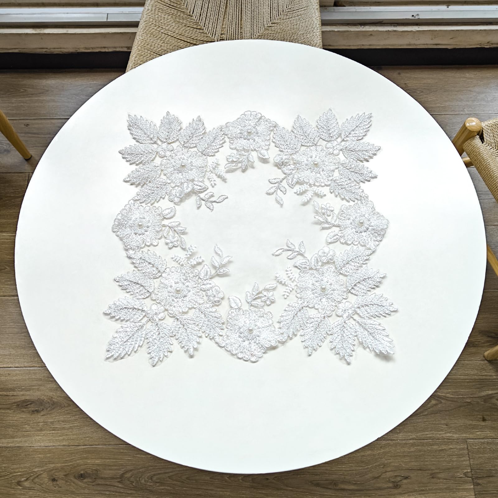 Napperon en maille blanche de qualité supérieure en dentelle