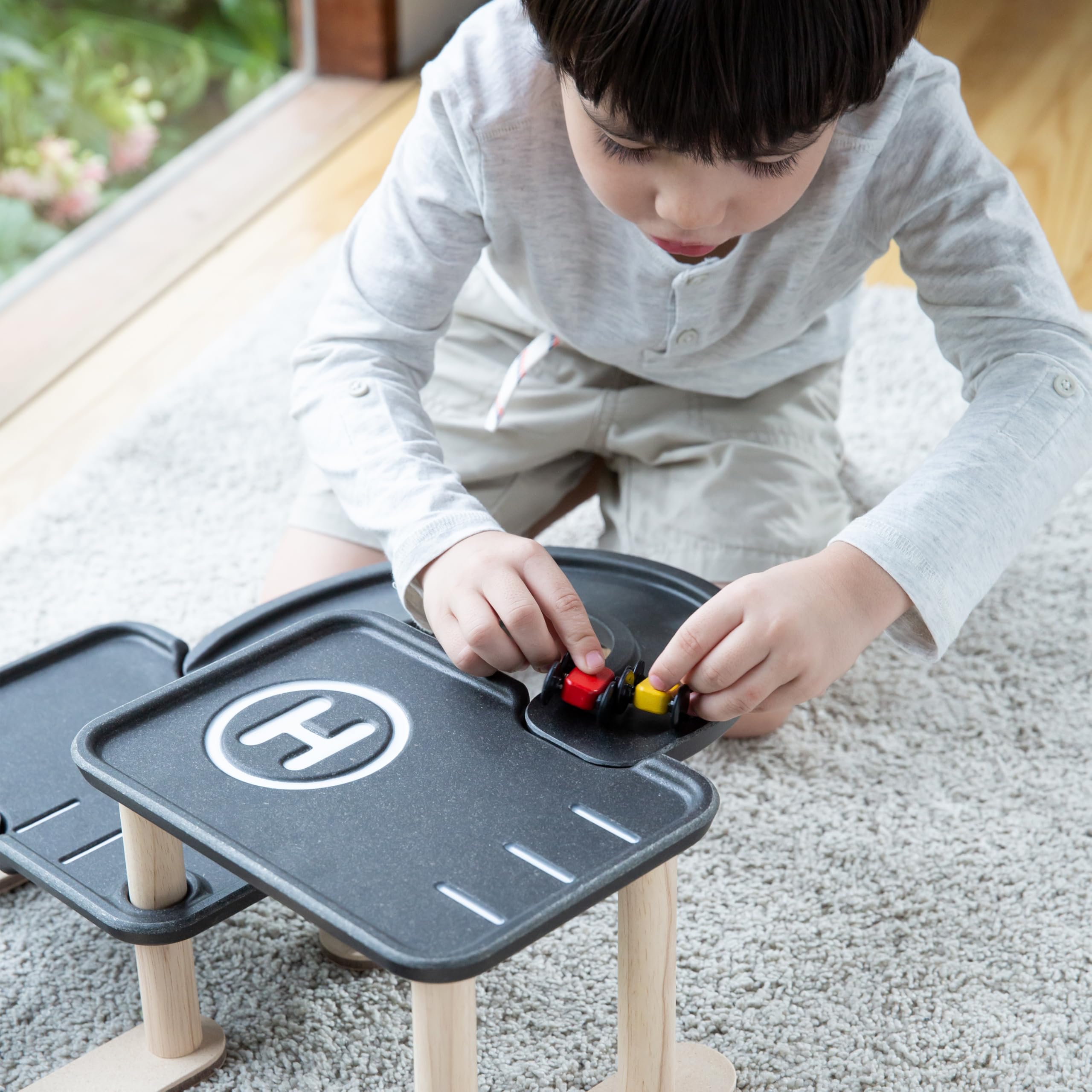 PlanToys Running and Play Parking (6270), Black
