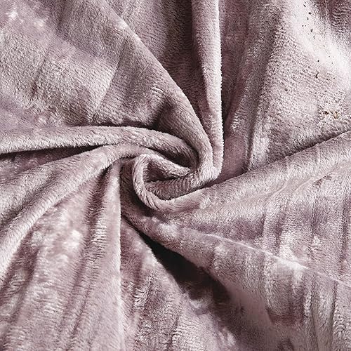 Miniatura 6 de Juego de edredón de terciopelo arrugado, 3 piezas, moderno y lujoso, súper suave, incluye un edredón y dos fundas de almohada (ceniza rosa, King)