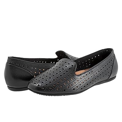 SoftWalk Shelby Perf Women