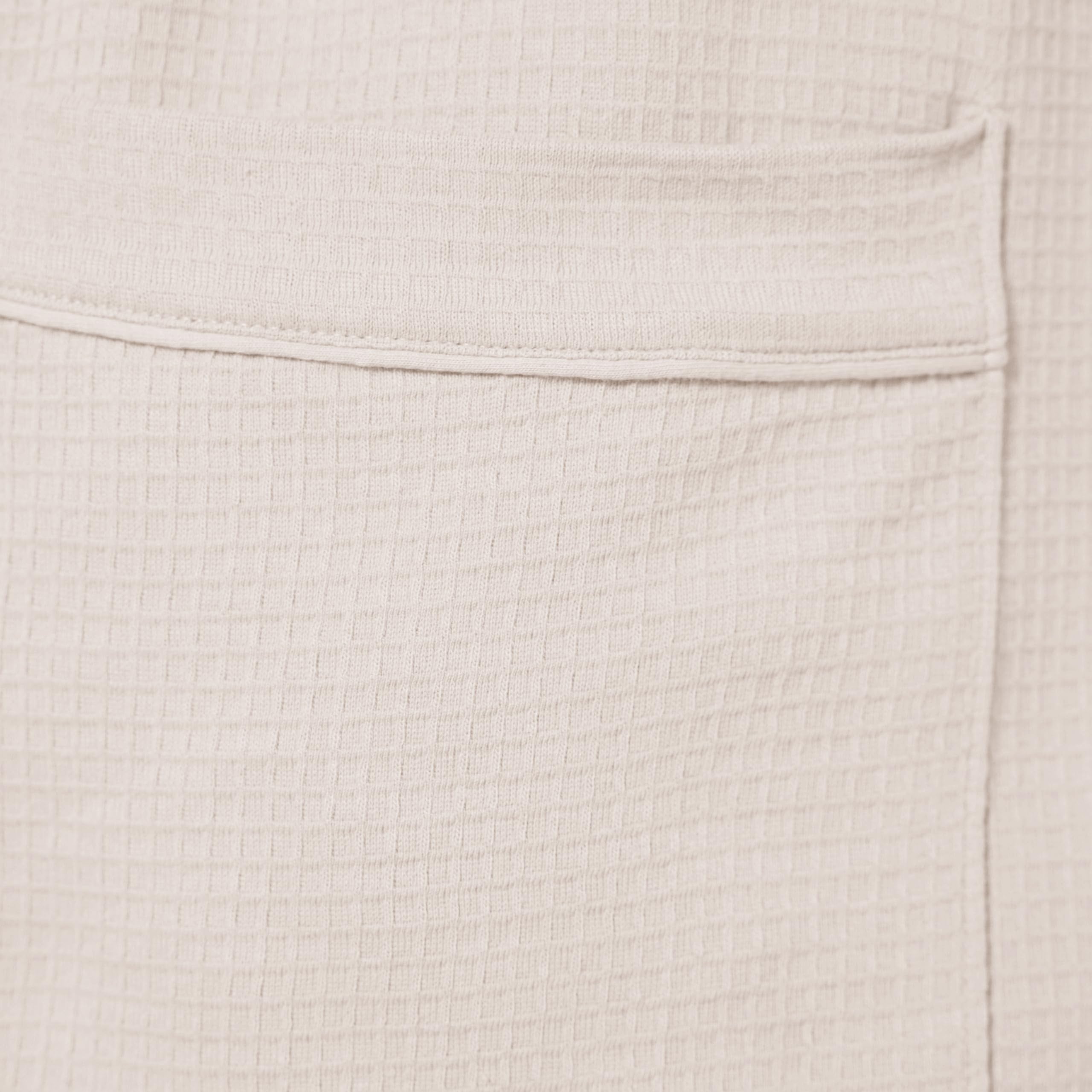 Amazon Essentials Women's Lightweight Waffle Mid-Length Robe (Available in Plus Size) — view 6