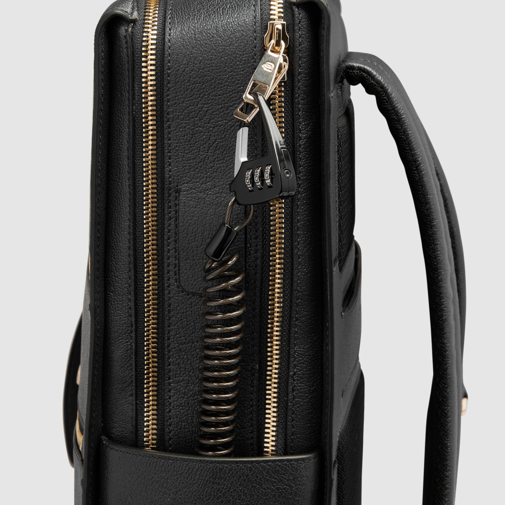 PIQUADRO Zaino donna porta pc 15,6" | Aggancio per Trolley, Spallacci imbottiti, Vani organizzati, Elegante e Funzionale, Ufficio, Uso quotidiano