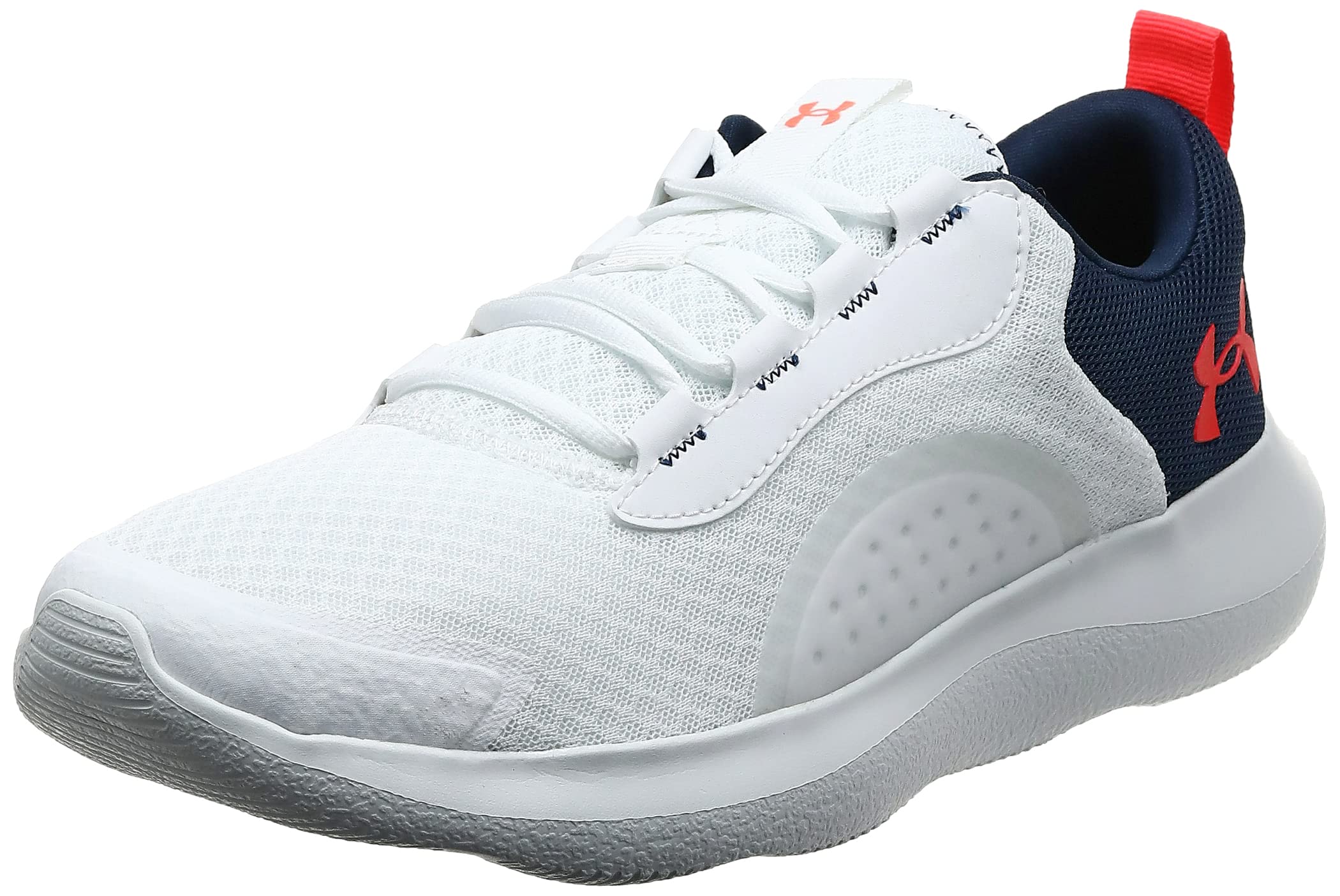 Under Armour UA Victory mens Charged Commit TR 3