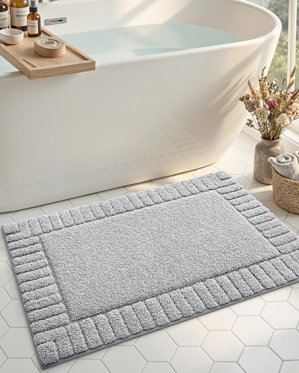Tapis de bain lavable et antidérapant DEXI gris clair absorbant