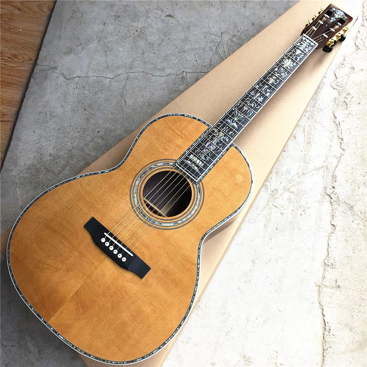 Amazon.co.jp: ギター 専門39インチ000スタイルソリッドシーダー