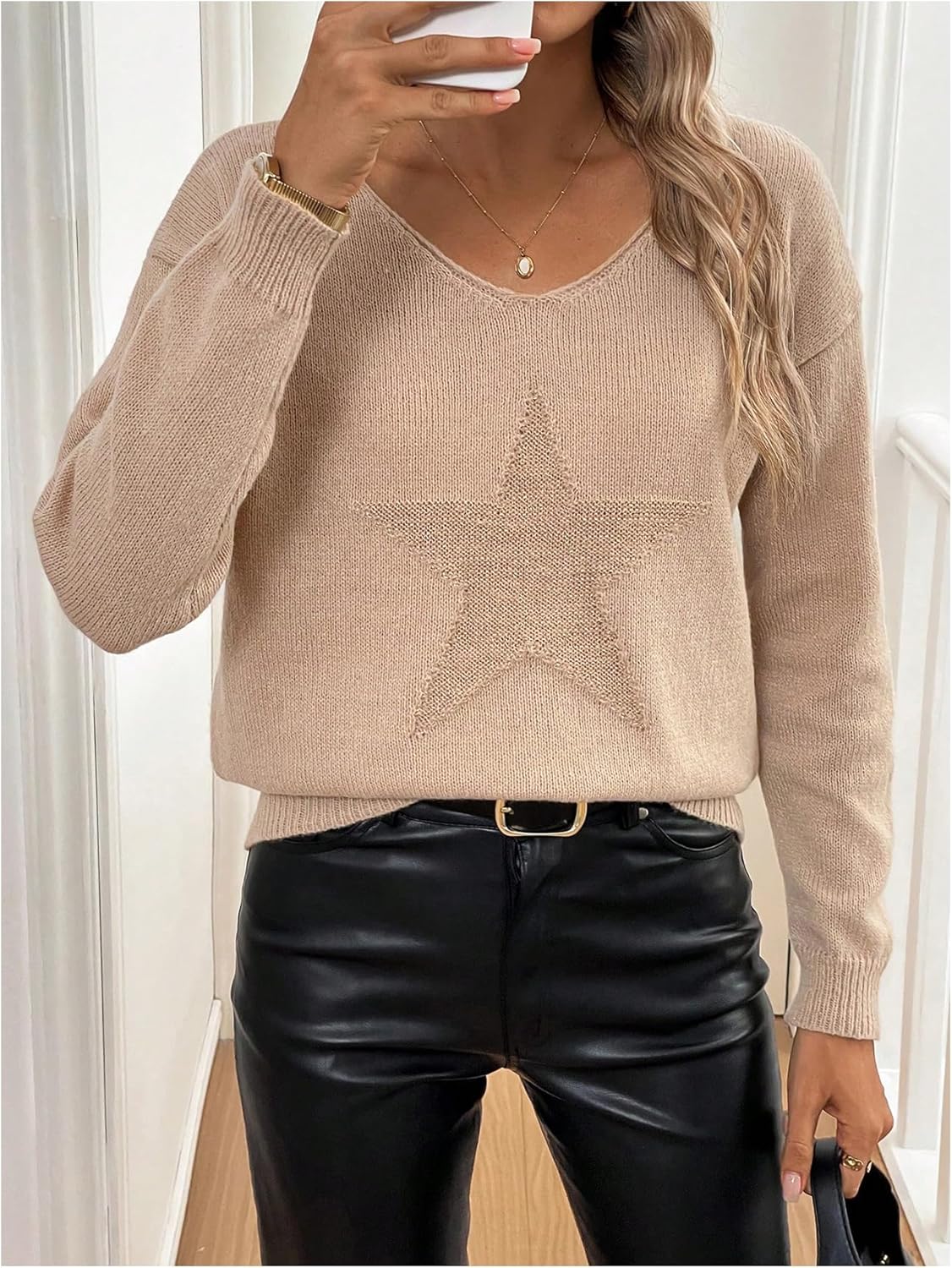 Verdusa Women's Star Graphic Pullover Sweaters Casual V Neck Drop Shoulder Lightweight Knit Tops - Image 6