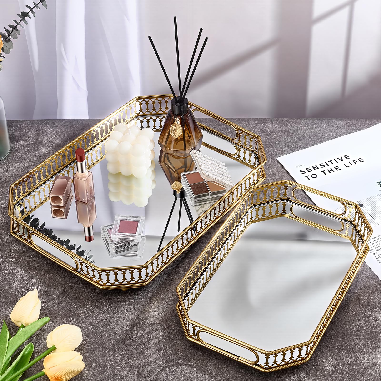 2 bandejas de perfume doradas, bandeja decorativa de espejo de 2 tamaños con asas, organizador decorativo de perfume y maquillaje con asas para tocador, baño o exhibición de joyas