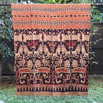 インドネシア　アロール島で手織りされた古いイカット。 イカット 手織り 腰衣 ロンボク島 インドネシア 780496
