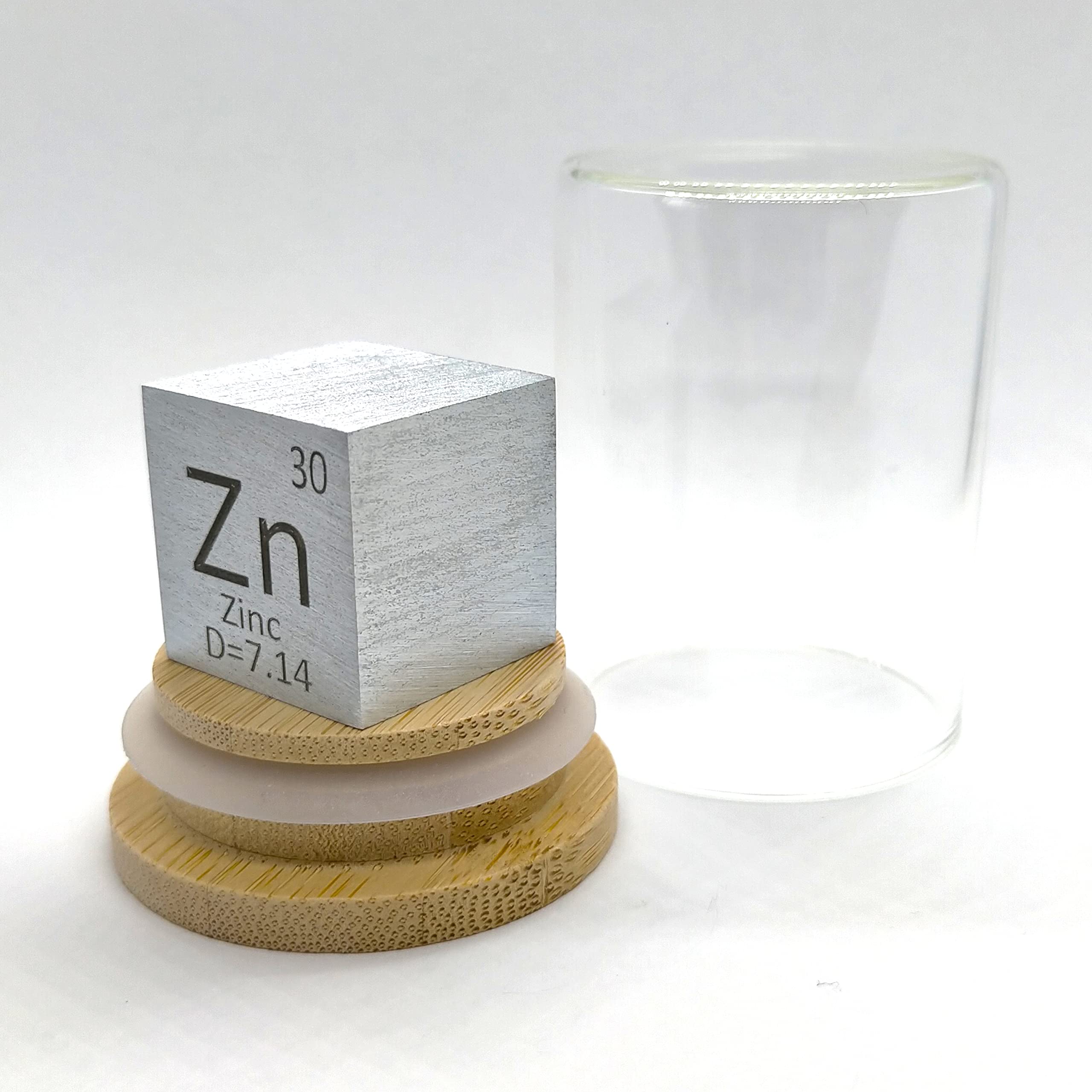 Amazon | 元素標本 亜鉛 Zn (25mmキューブ・刻印A・通常面) | 岩石