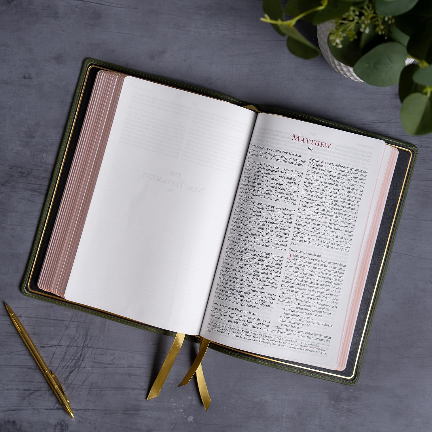 NASB Large Print Thinline Bible, Holman Handcrafted Collection, Marbled Olive Premium Calfskin, Black Letter, Presentation Page, Sewn Binding, Full-Color Maps, Easy-to-Read Bible Karmina Type