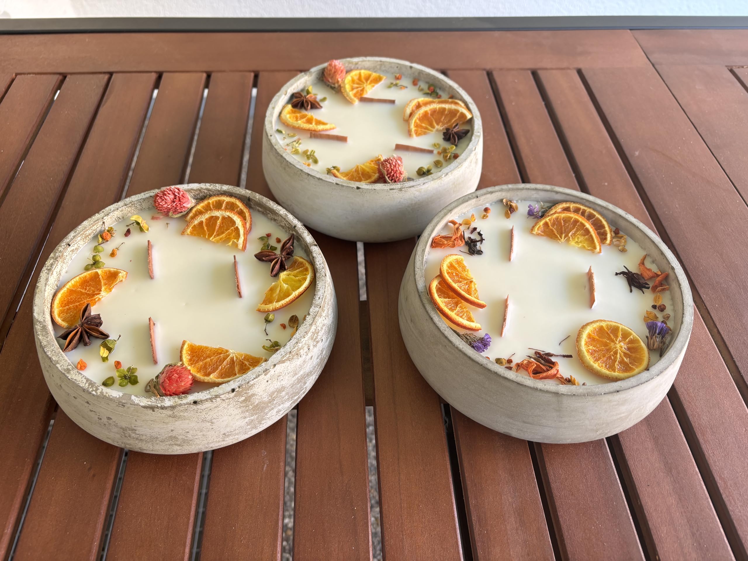 Große handgemachte Citronella Betonkerze Sojawachs ⌀18cm