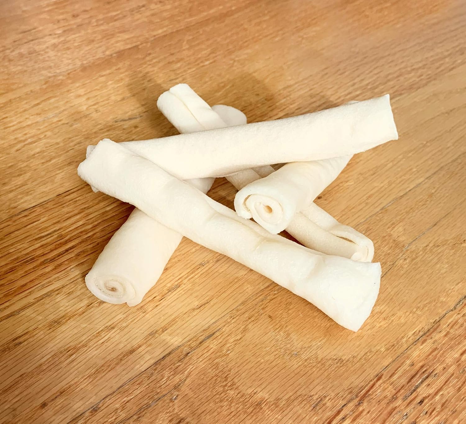 Pet Factory 78704 Beefhide | Dog Chews, 99% Digestive, Rawhides to Keep Dogs Busy While Enjoying, 100% Natural Flavored Rolls, Pack of 22 in 5" Size, Made in USA : Pet Supplies