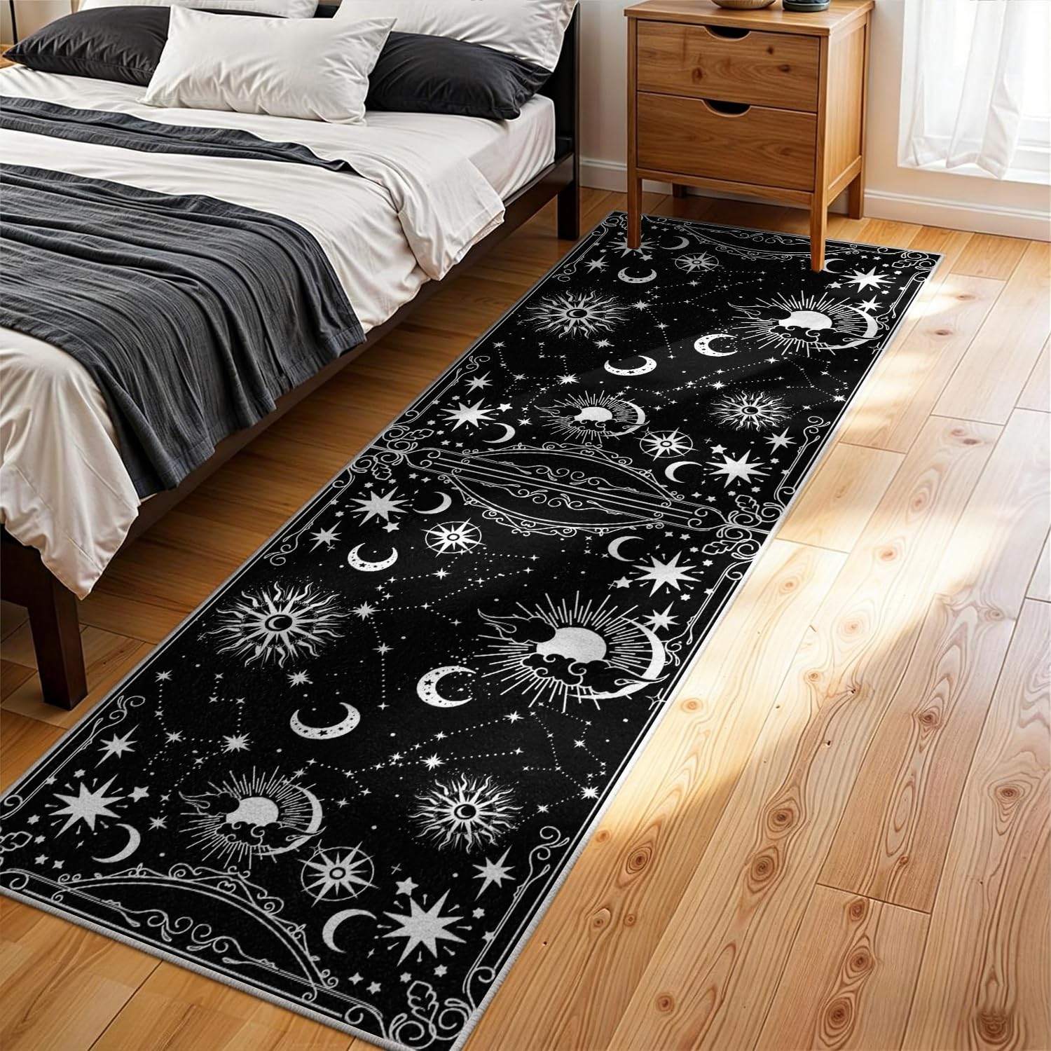 Himmels Läufer Teppich in Schwarz Weiß, 60x200cm Gotischer Teppich Sonne, Mond Sternen für Flur, Langer Teppich Mit Mystischem Sternbildmuster für Schlafzimmer, Waschbare, Rutschfeste Teppiche