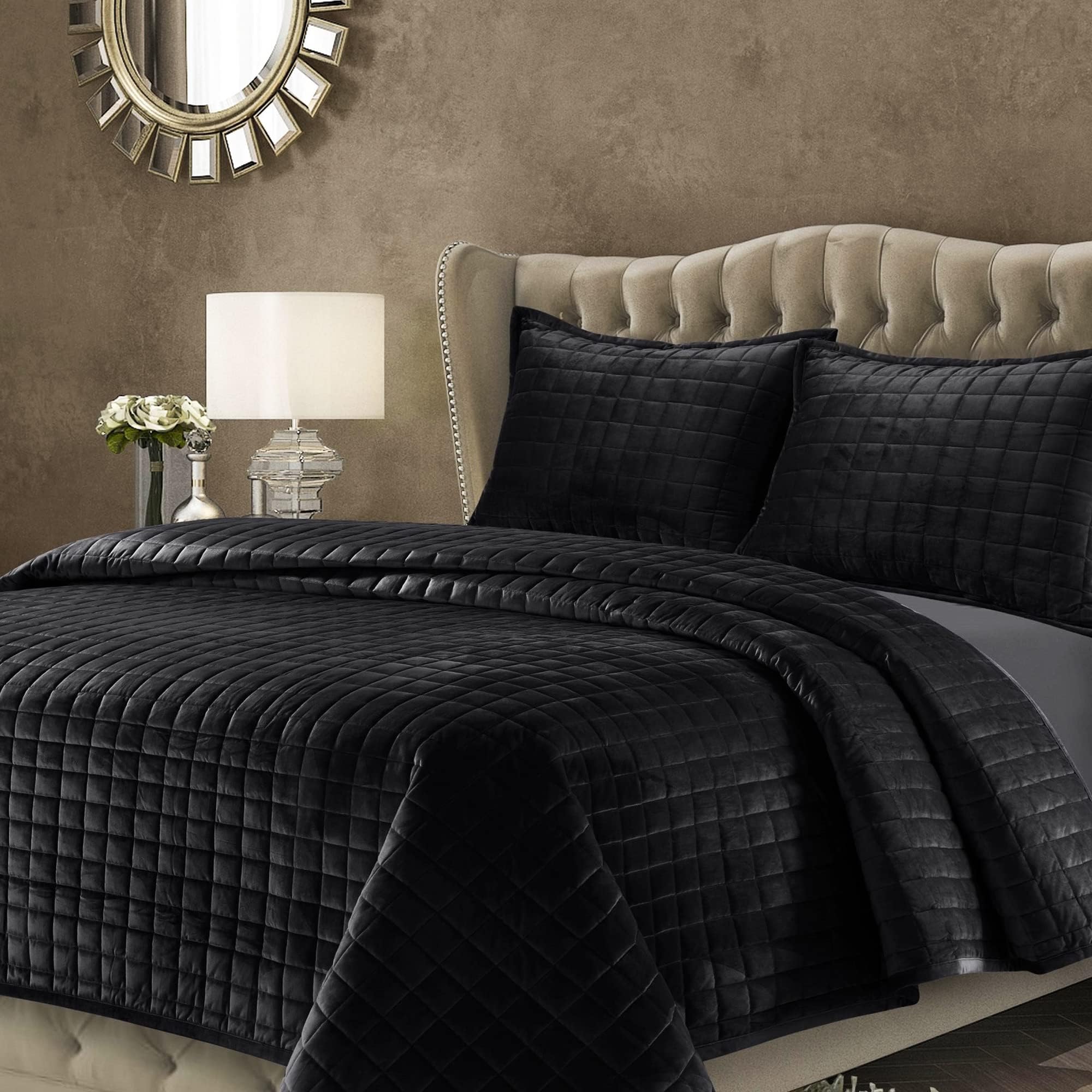 Amazon.com: Tribeca Living Luxury Velvet Quilt Set King