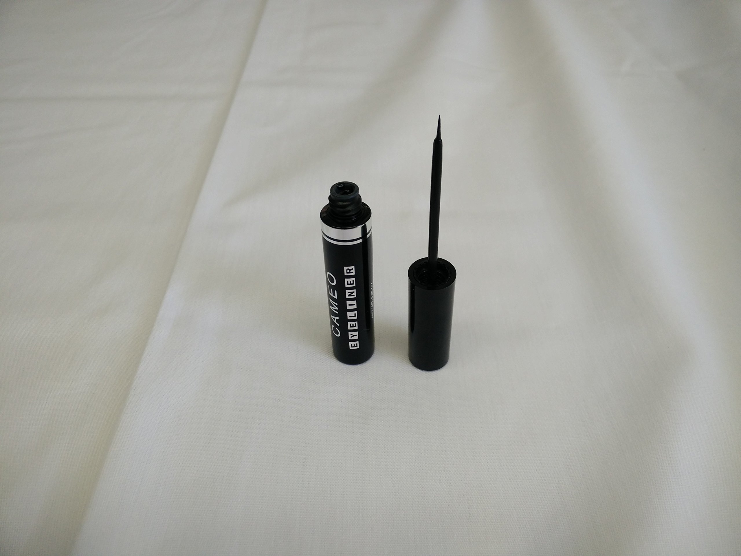 Cameo Eyeliner, Black, 0.25 fl. oz.