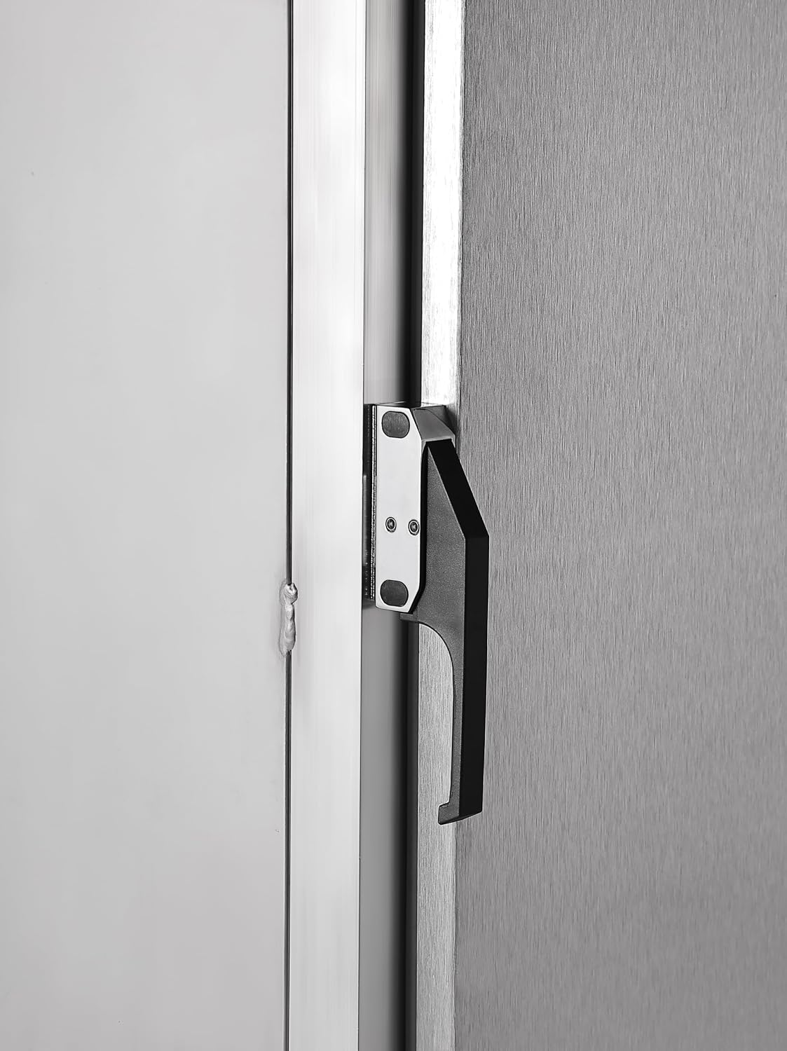 KoolMore 33 in. Commercial Insulated Heated Holding/Proofing Cabinet with Wire Racks and Solid Door in Silver, UL and NSF Listed (KM-CHP36-WISS)