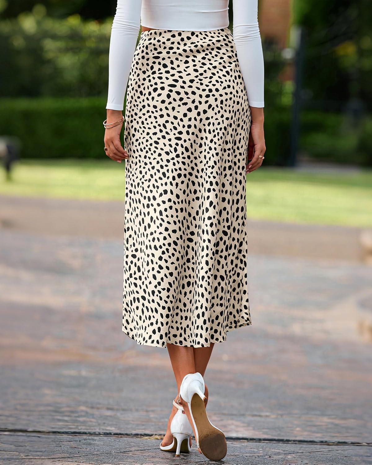 Chic Chic Leopard Print Midi Skirt: Elevate Your Fall Wardrobe! Chic Leopard Print Midi Skirt: Elevate Your Fall Wardrobe!