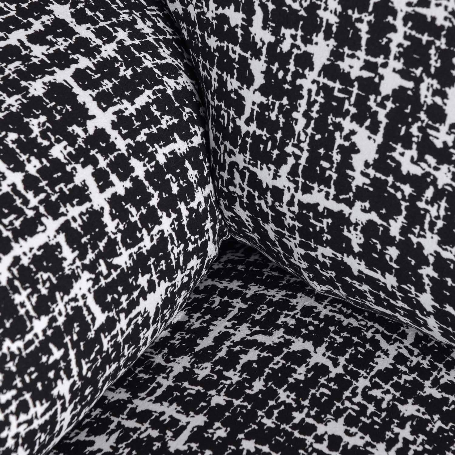 381561_6 381561_6