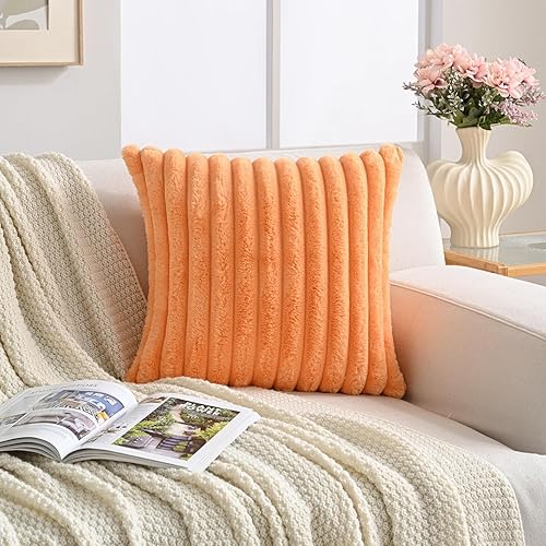 Miniatura 28 de Volcanics Paquete de 1 funda decorativa de felpa de piel sintética de doble cara de 18 x 18 pulgadas, fundas de almohada suaves y esponjosas a rayas