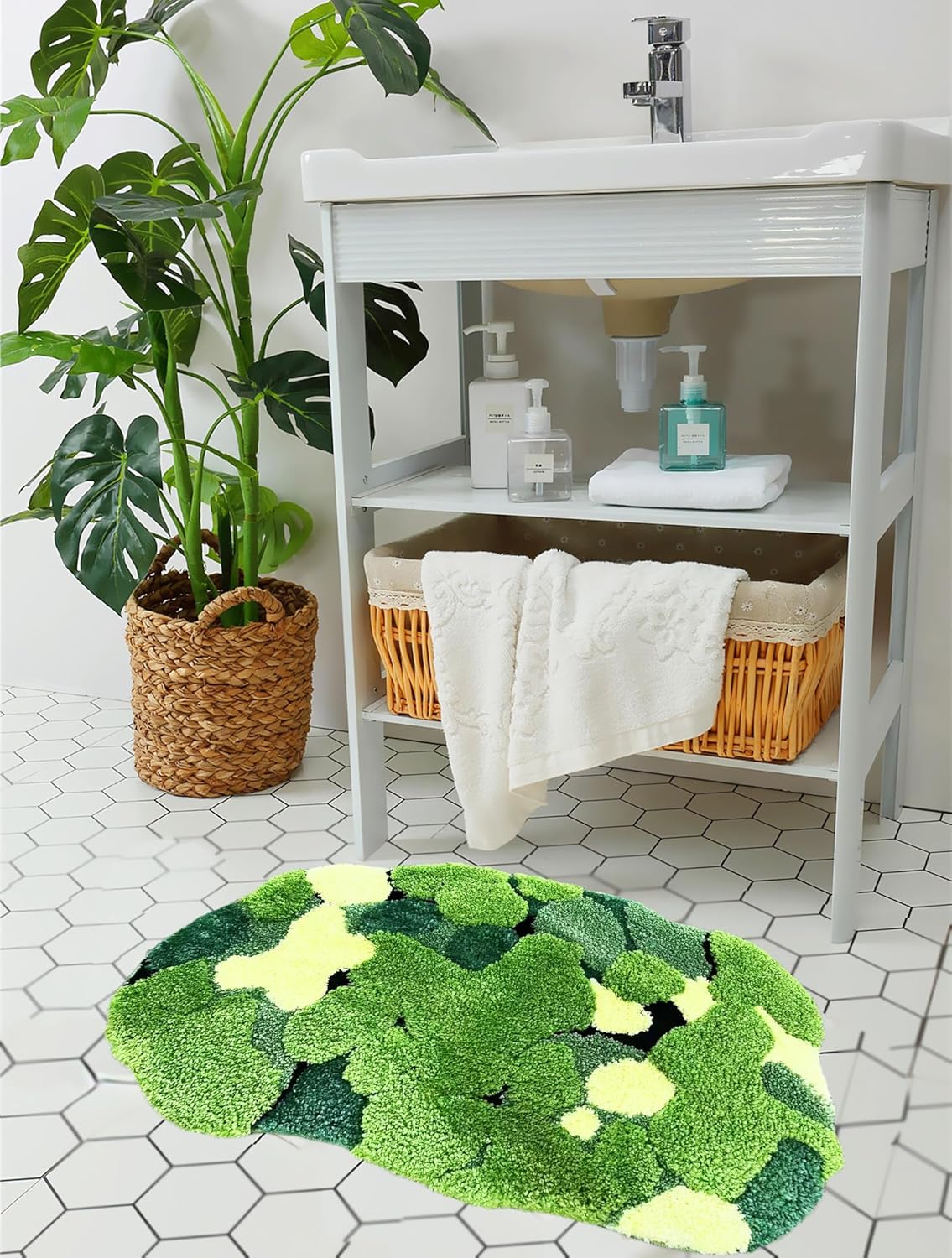 LEVINIS Cute Moss Bath Mat, Non Slip Boho Rug, Soft Shag Floor Mat Water Absorbent Funny Rug for Bathroom, Sink, Tub, Toilet, Entry Way 31"20"