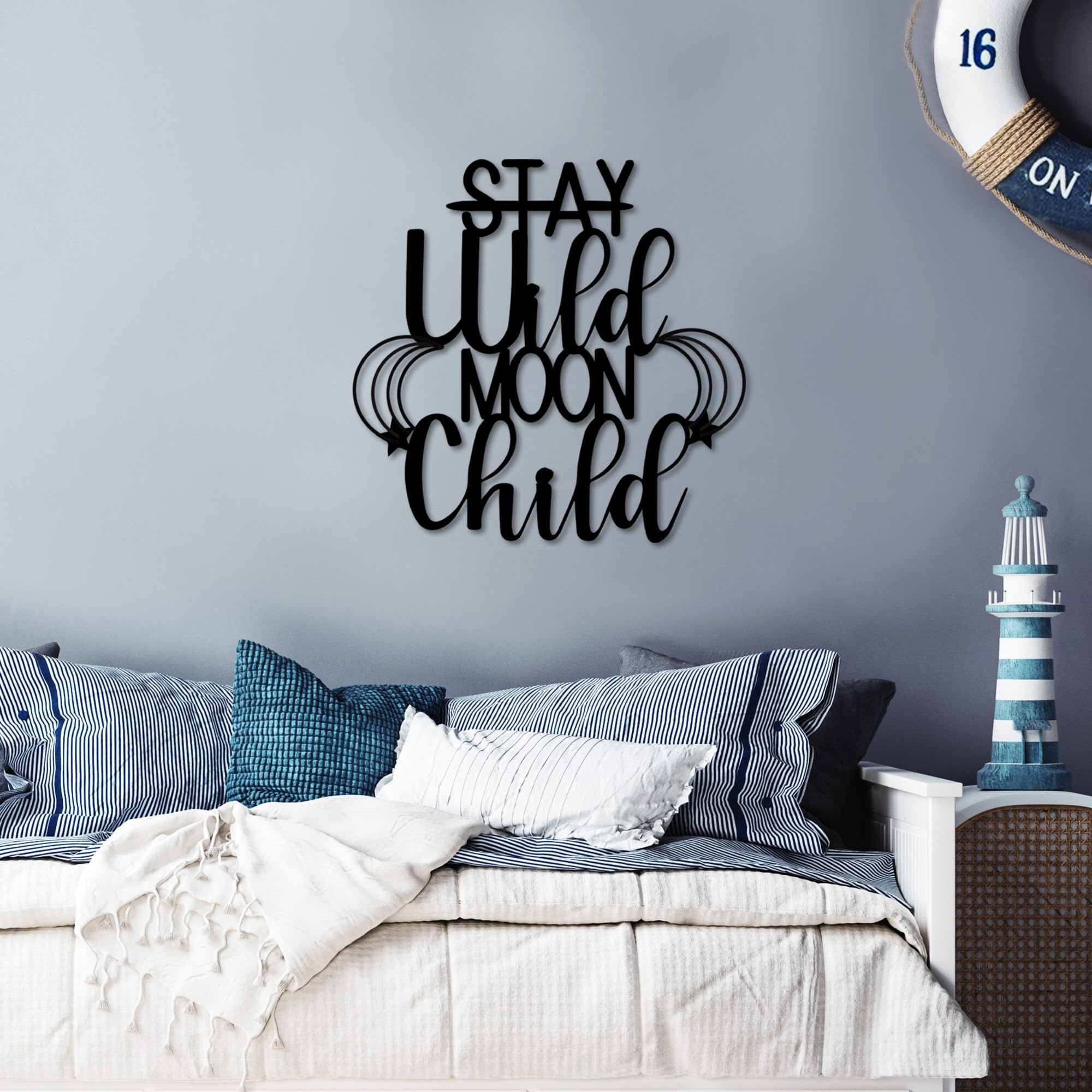 Hanah Home Stylish Black Decorative Metal Wall Accessory, 50 x 48 cm, 100% Metal, 1.5 mm Thickness, Lightweight and Durable, Perfect for Modern Decor