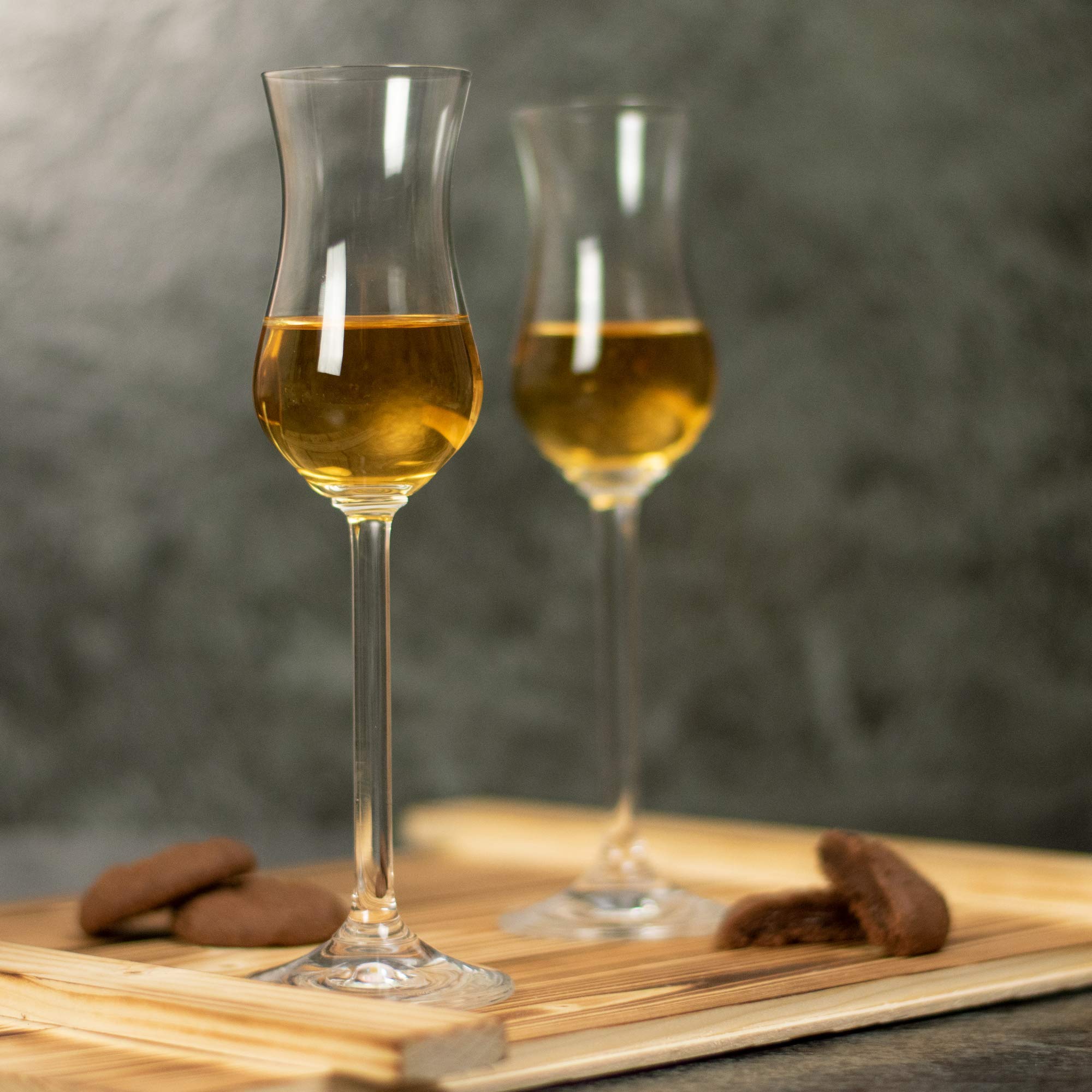 Geschenkset "Venedig" | Italienischer Geschenkkorb gefüllt mit Grappa, Gläser, italienischer Schokolade & Holzkiste | Spirituosen Geschenk für Männer & Frauen zum Geburtstag