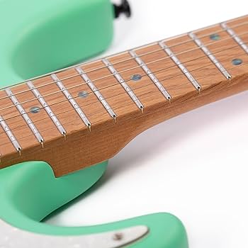 美品 GROTE(グローテ)  GR-Standard-S ストラトキャスター また面白そうな安ギターを発見…Grote GR-Standard-S(前編