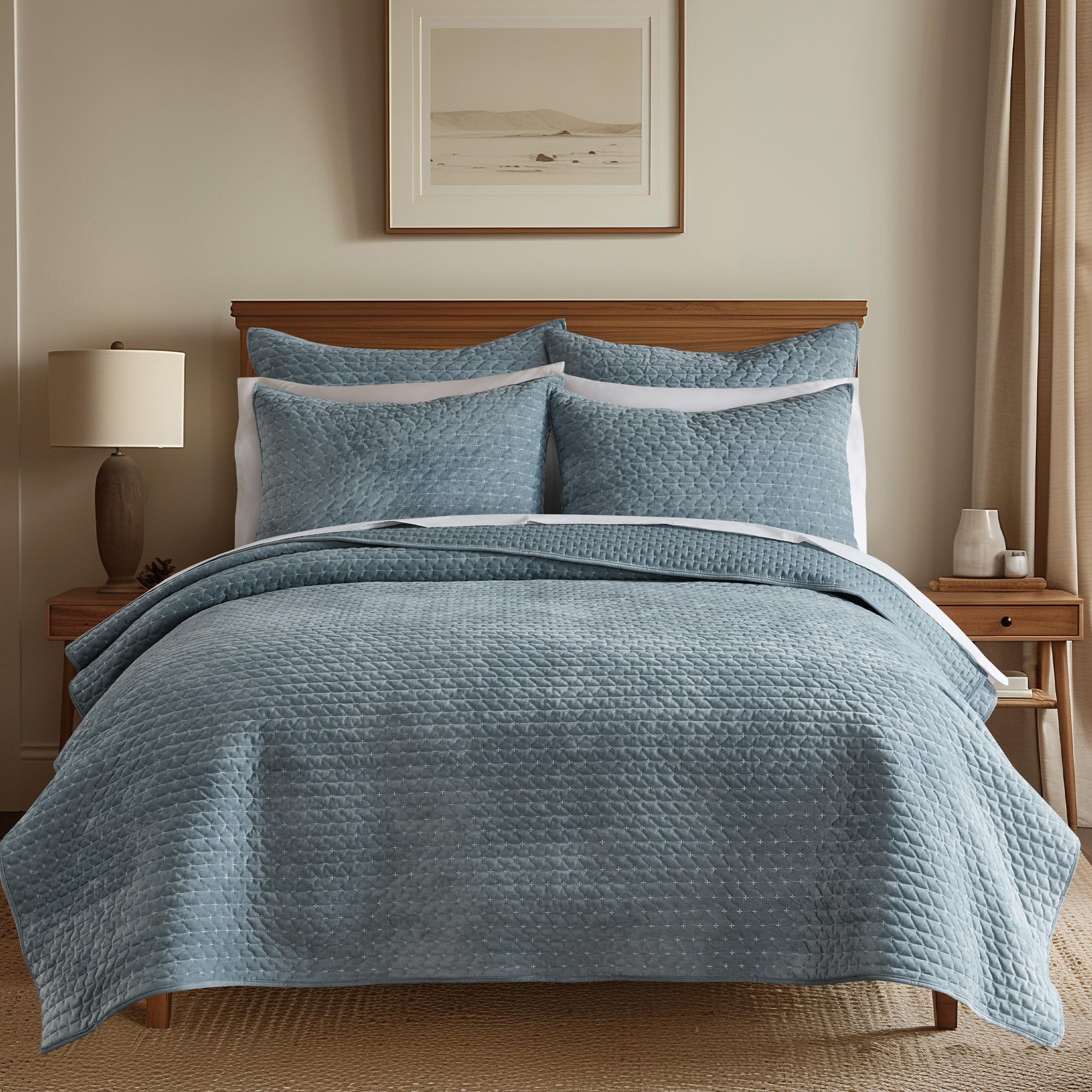 Amazon.com: Levtex Home - Velvet Stitch Quilt Set - Full/Queen