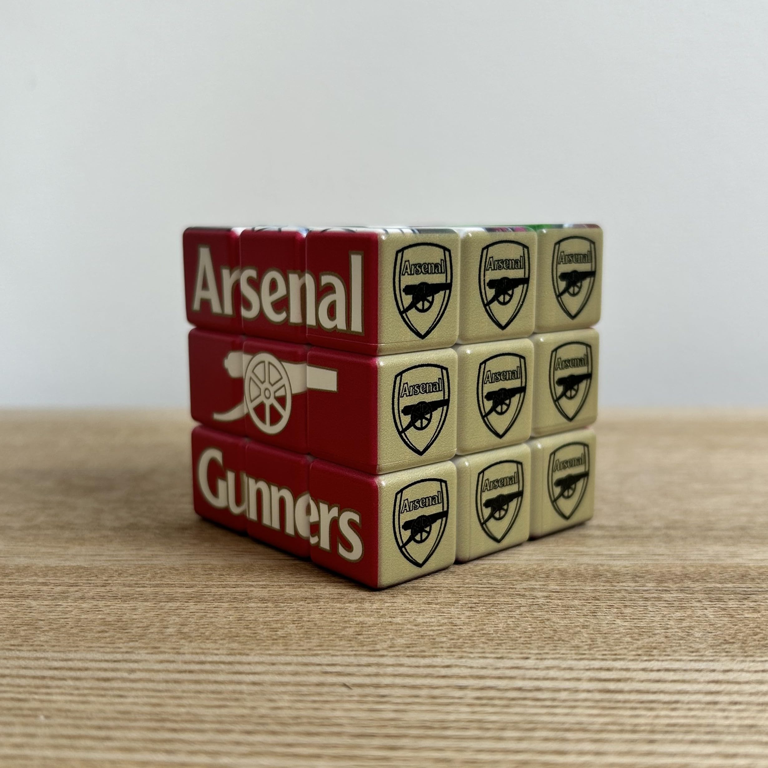 Rubik's cube - arsenal | jeux de societe | jouéclub