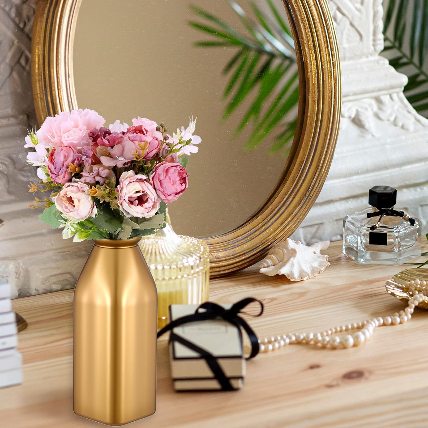 Set of 4 Gold Flower Vases - Small Gold Vases for Centerpieces, Elegant Glass Decorative Bud Vase for Wedding, Home, Table Decor with Vintage Golden Finish
