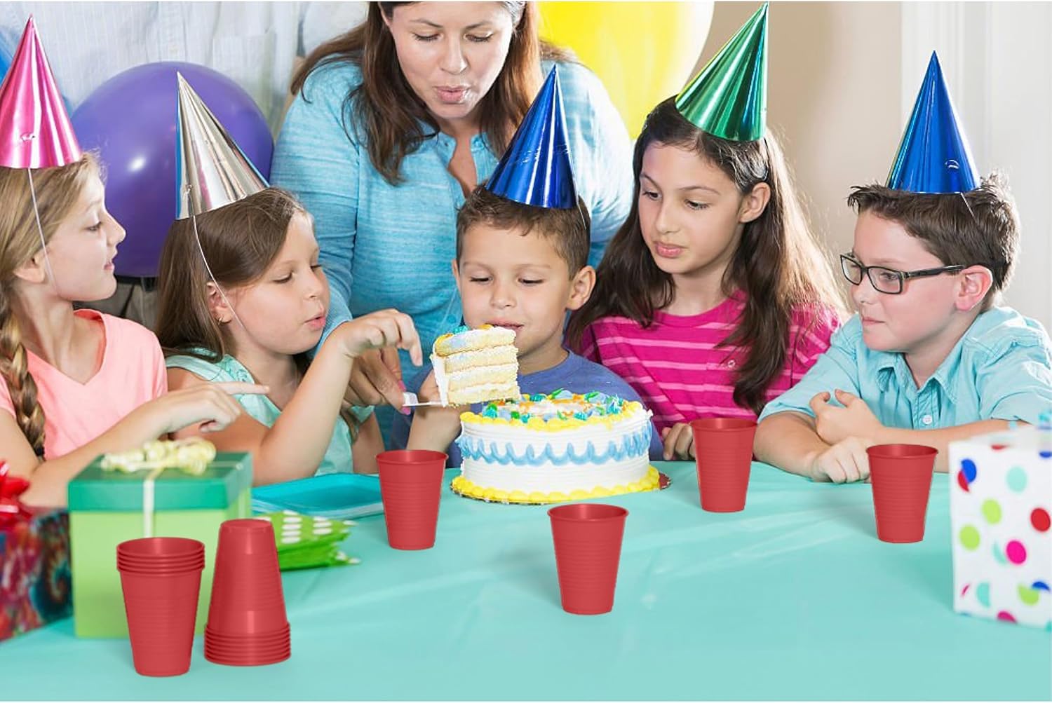 Party Solids Red Plastic Cups - 12 Oz, Pack Of 600