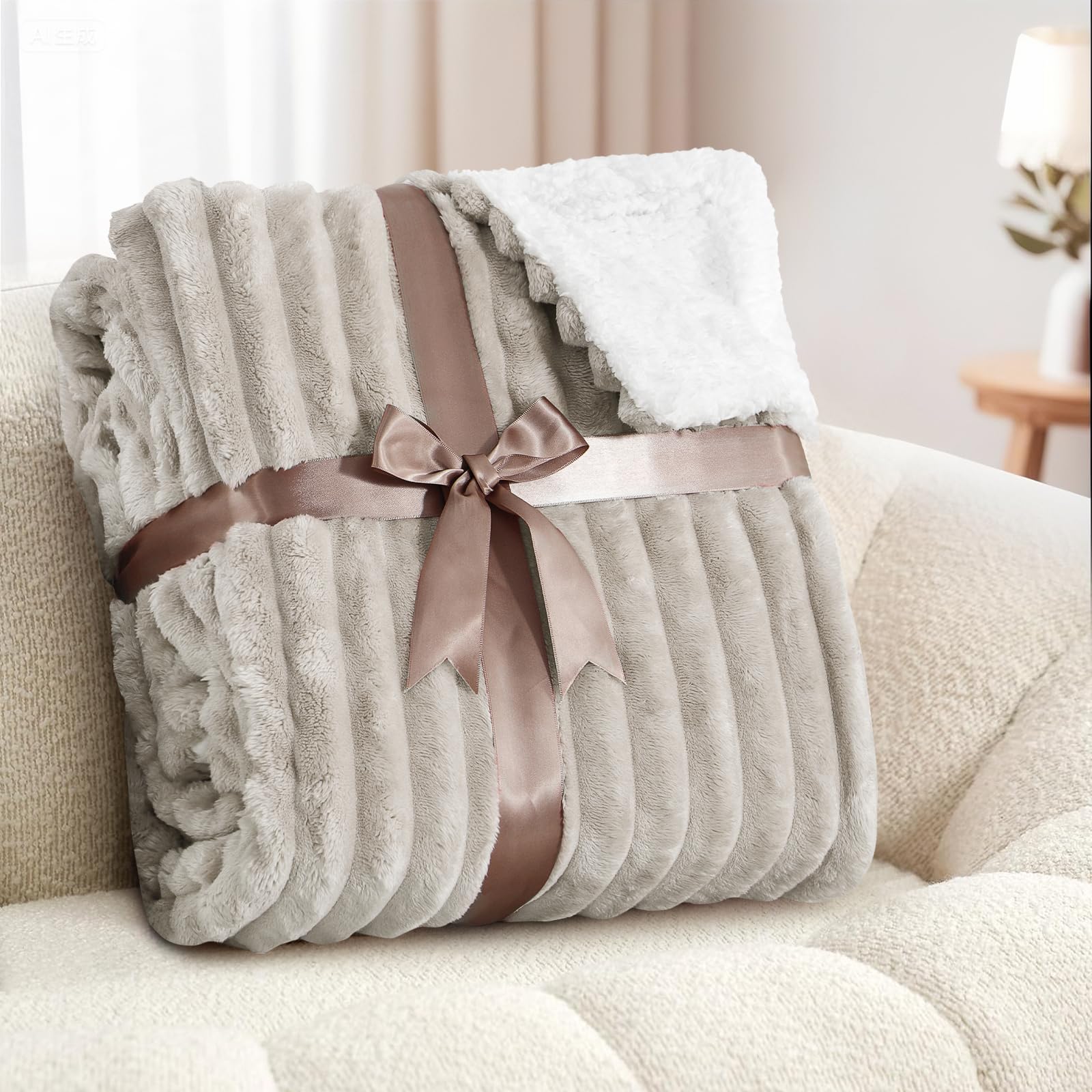 RUIKASI Couverture Polaire Hiver en Sherpa Doux 150x200 Beige pour 2 Personnes Chaude