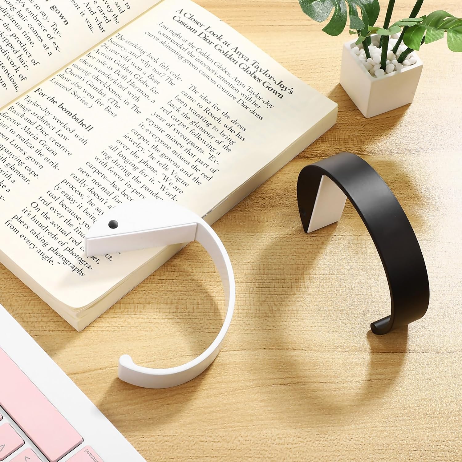 4pcs Versatile Handbag Hook Compact Desk Purse Hanger for Backpacks Umbrellas More Sleek Shaped Design for Home Office Use