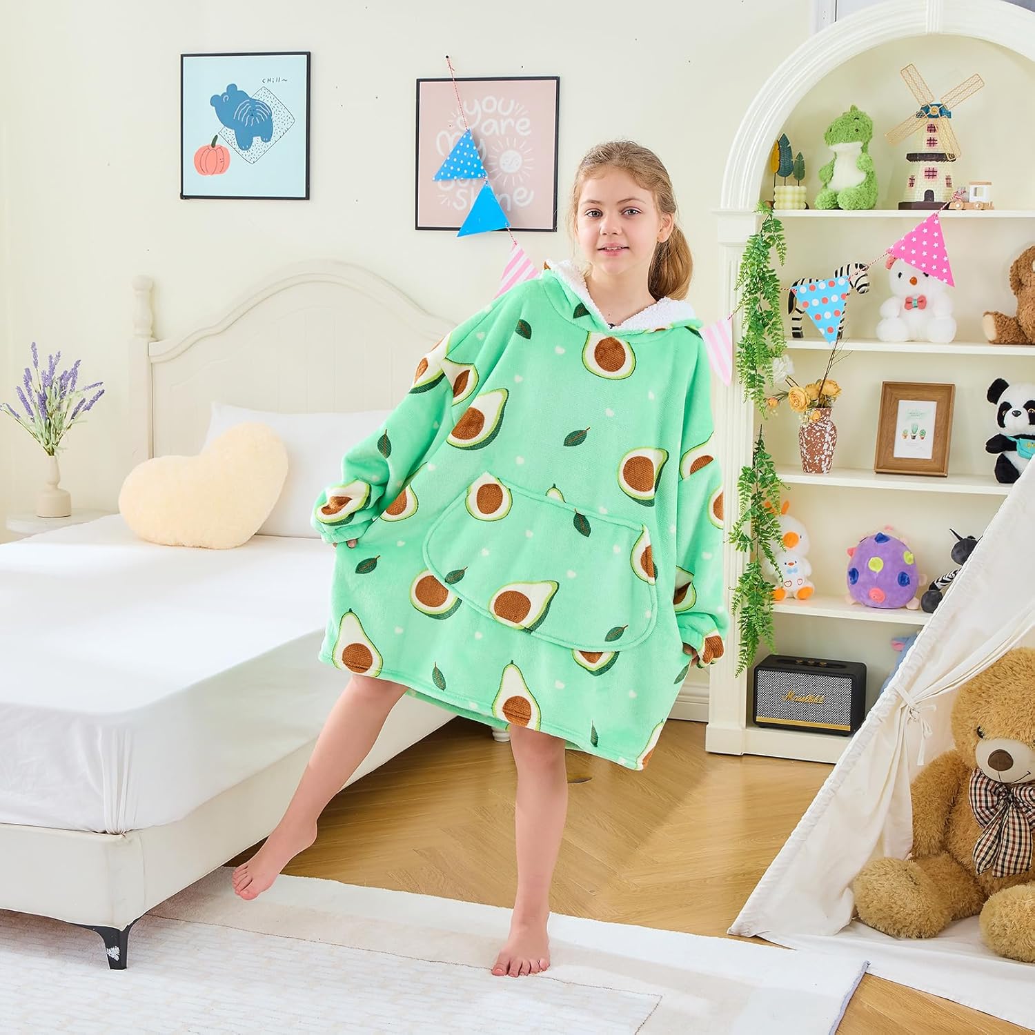 Moinlizy Wearable Blanket Hoodie for Kids 6-13Y, Oversized Thick Flannel Blanket Hooded with Pocket Sleeves - Image 2