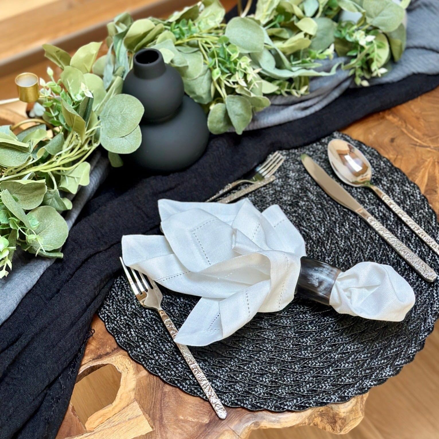 Black Buffalo Horn Napkin Rings – Lot de 6 anneaux de table à manger élégants pour décoration de table de mariage et décoration de table rustique